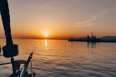 All inclusive Sunset Cruise Delos & Rhenia - free transpotation - The 4-hour format: why it works when you’re short on time