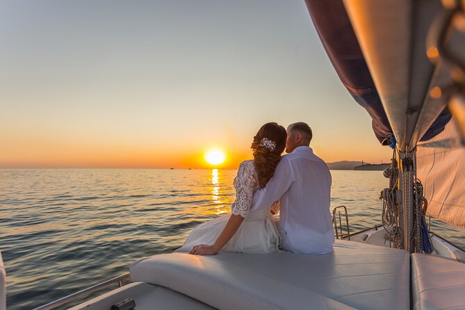 All inclusive Sunset Cruise Delos & Rhenia - free transpotation - Small-group sailing: up to 25 people for a calmer experience