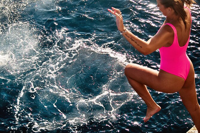 Boat Party with Swimming Stop Experience in Mykonos - Boarding at Delos Tours Old Port: the 5:00 pm Start Matters