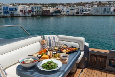 Boat - yacht tours at Mykonos - Delos and Rhenia vs. the Famous South Beaches