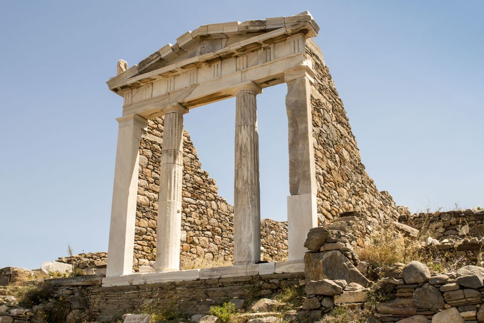 From Mykonos: Delos Archaeological Site Guided Evening Tour - The Guided Walk: How You Make Sense of a Whole Island