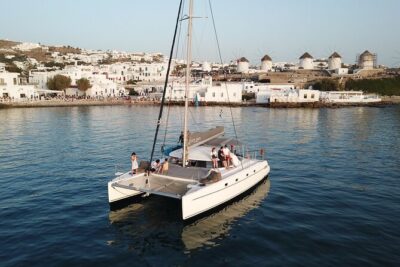 Mykonos Catamaran Sunset Semi private Cruise with transfer - Food, Drinks, and Crew: The Value of “Taken Care Of”