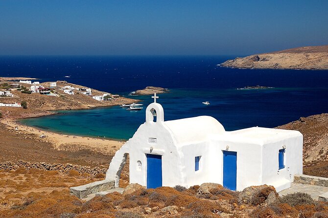 Mykonos driving tour - Mykonos observation deck: where the city view helps your memory last