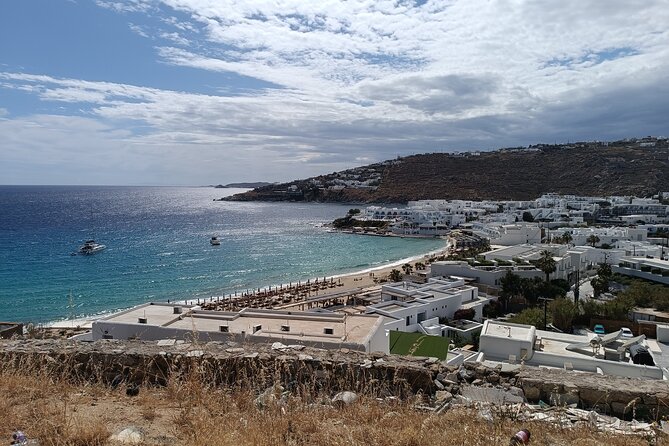 Mykonos Private Transfers - Safety and discretion when Mykonos is busy