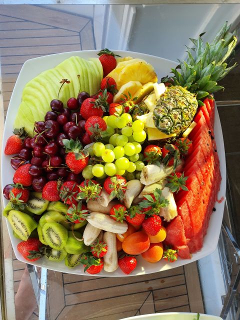 Mykonos: Semi-Prive Aegean Sunset Cruise with Mykonian Snack - Who This Cruise Suits Best (and Who Might Want a Different Option)