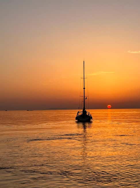 MYKONOS SOUTH OR WEST COAST EVENING SEMI PRIVATE CRUISE - Ornos Pier at 16:00: Timing and first impressions