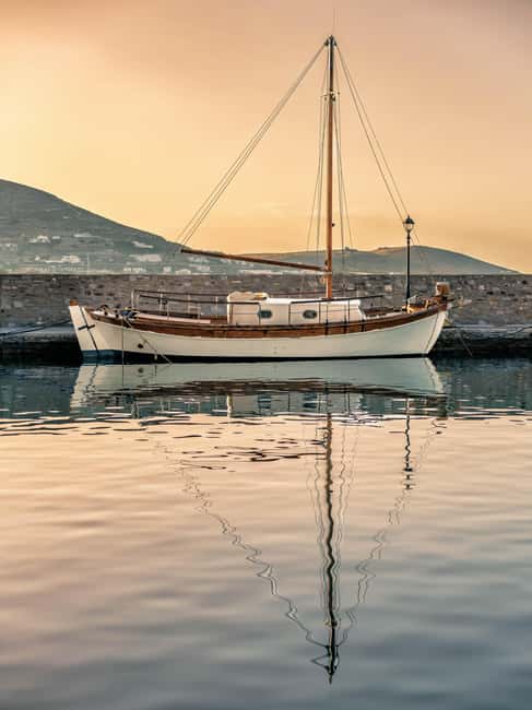 MYKONOS SOUTH OR WEST COAST EVENING SEMI PRIVATE CRUISE - Two routes: South Coast beaches or west coast views of Little Venice