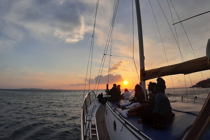 Mykonos: Sunset Cruise with Drinks - Your 2.5-hour Mykonos Sunset Cruise Plan (and what you’ll actually see)