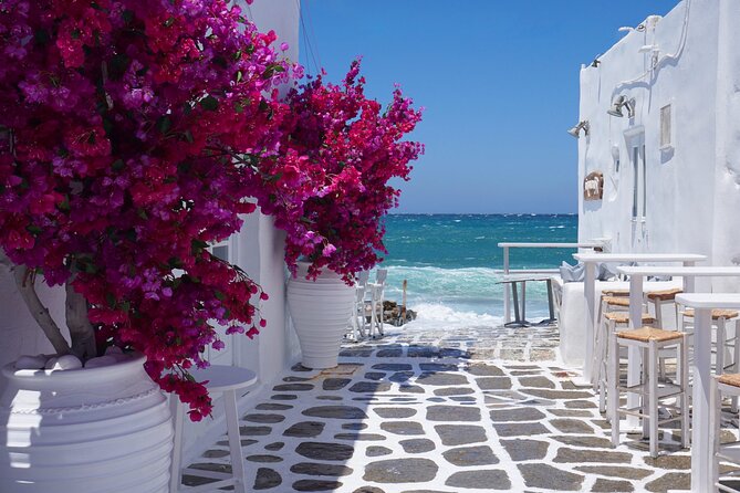 Mykonos Town & Visit a local Brewery : Walking Tour with Tasting - Mykonos Town on foot: why this works
