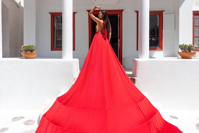 Private Flying Dress Photoshoot in Mikonos - Photo Delivery: 200–400 Images, Fast Turnarounds, and 8 Favorites