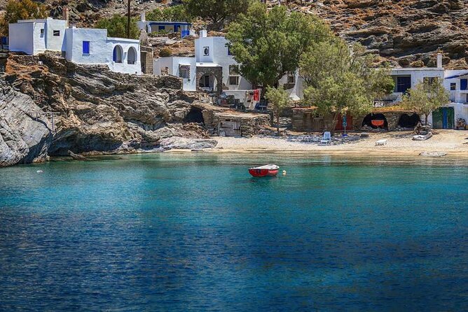 Private Tinos Off Road Tour - Lunch, water, and snack timing: Staying comfortable during 6 hours