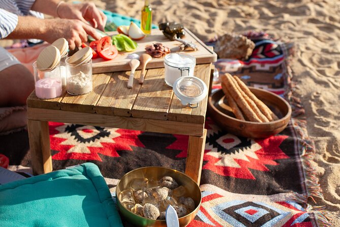 The Greek Meze Picnic - Mykonos Meze by the Sea: What This 2-Hour Picnic Really Feels Like