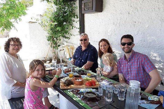 Traditional Barbecue Experience at Traditional Farm in Mykonos - What’s on the plate: a practical menu overview